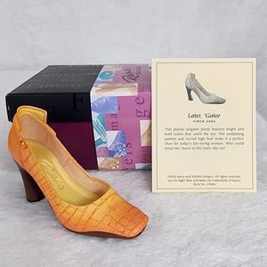 📽️Later, 'Gator- Just The Right Shoe Sculpture. Mint Condition. COA incl. Box